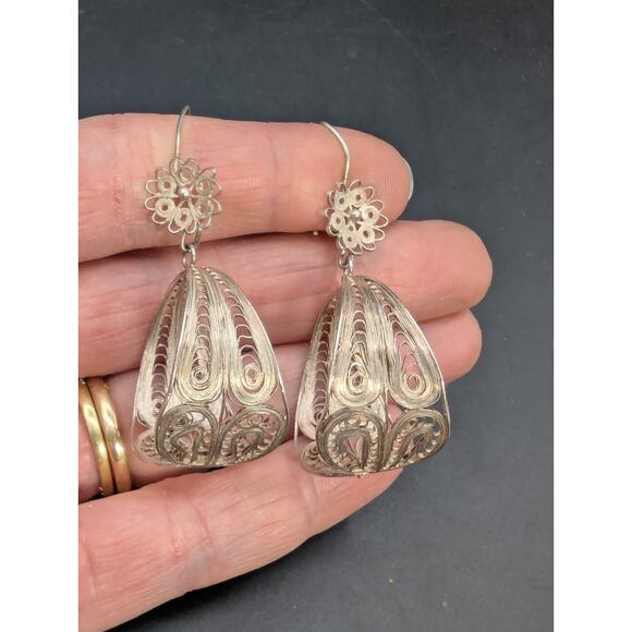 Vintage 925 Silver Large Filigree Flower & Bell Drop Earrings 7.59 Grams - Picture 1 of 7